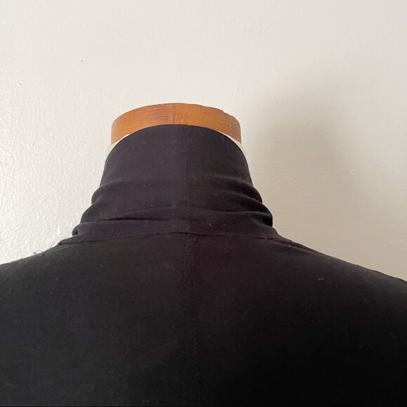 Helmut Lang Black sleeveless button down tunic blouse preowned size Petite - Picture 5 of 6